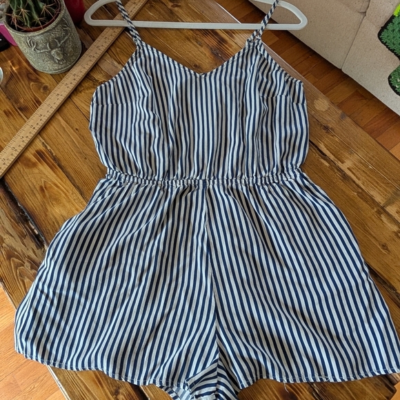 133.Divided Blue and White Striped Jumpsuit Romper - Picture 1 of 3